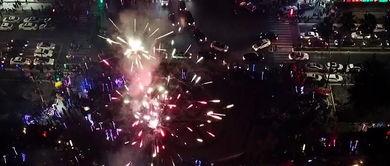 春节放鞭炮视频,喜庆氛围下的传统习俗瞬间