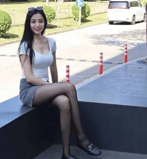 翘臀日本少妇图片,翘臀日本少妇的迷人风采