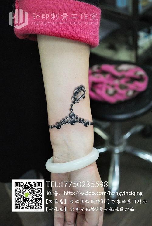 女士手腕纹身图片大全,女性独特魅力展现