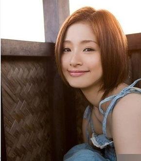 日本小天后,闪耀舞台的璀璨之星