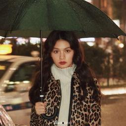 演员春夏图片,光影交织下的时尚演绎