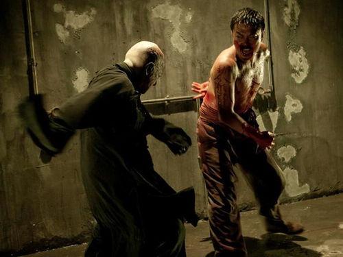 僵尸2013国语,末世重生，血战求生