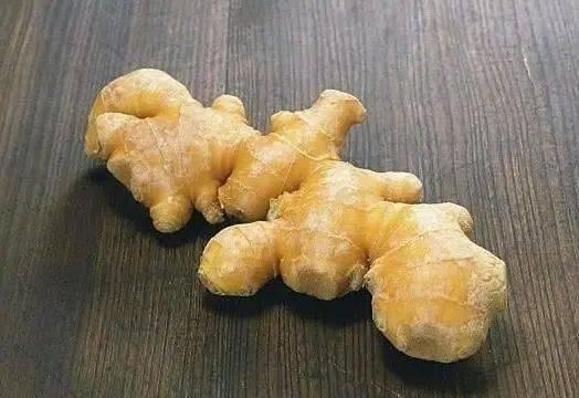 生姜和黑瓜能在一起吃吗,生姜与黑瓜相容性探讨