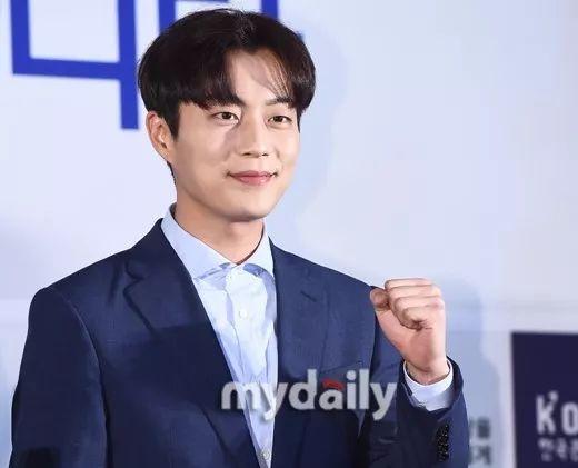 韩国斗俊,崛起的电竞新星